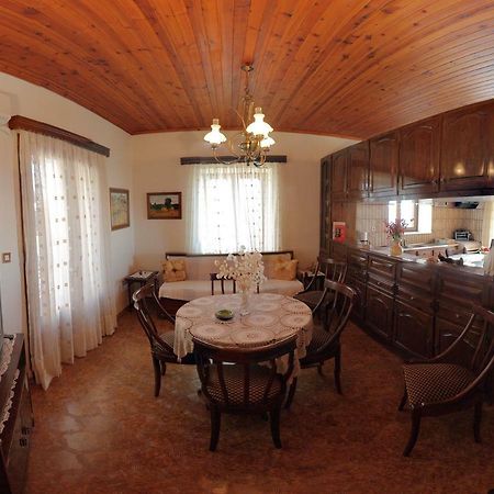 House Chrissa Apartment Mithimna Bagian luar foto